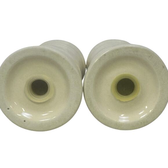 Longaberger Woven Traditions Pottery IVORY Salt and Pepper Set USA-RARE - Picture 4 of 4